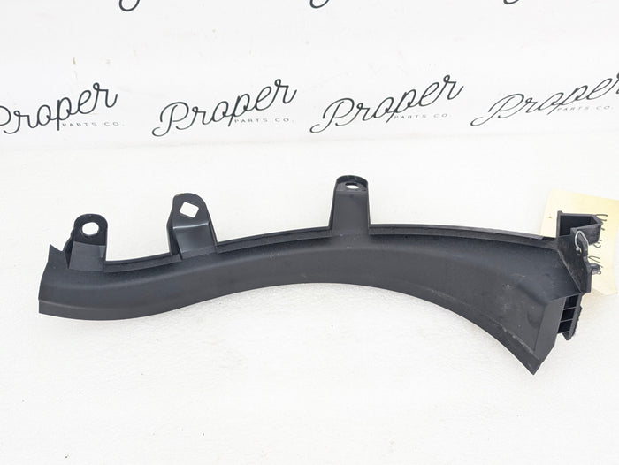 2021 Volvo V60 T6 R-Design Left Right Rear Trunk Trim Panel Set 32205048/32205047