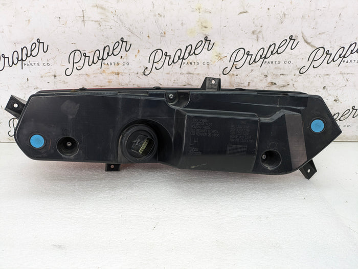 Chevrolet C7 Corvette Stingray Z51 Rear Left/Driver Side Tail Light 23170469