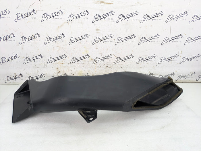 Chevrolet C7 Corvette Stingray Z51 Rear Left/Driver Side Manual Transmission Fluid Cooler Air Duct 22792720/22793183