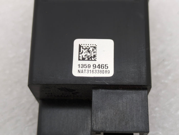 Chevrolet C7 Corvette Stingray Audio SD Card Reader 13599465