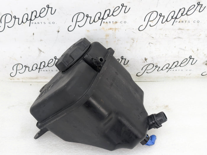 BMW E90 E91 E92 E93 335xi 335i E82 E88 135i N55 Coolant Reservoir Expansion Tank 7640515