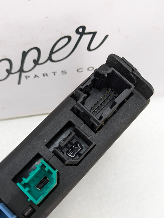Chevrolet C7 Corvette Stingray HMI Human Machine Interface Multimedia Infotainment Display Control Module 84131943 *NOTE*