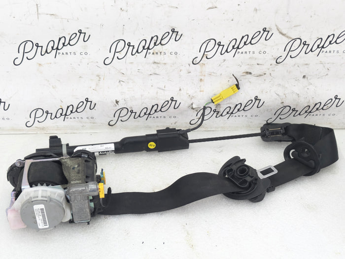 2015-2018 Audi Q3 8U Front Right Passenger Side Seat Belt & Pre Tensior 8U0857620