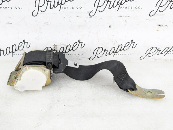 BMW E61 530xi 525xi 550i 545i Rear Upper Seat Belt Retractor 72119132827