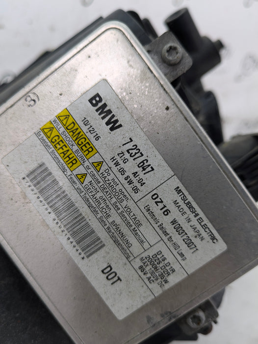 BMW E90 E91 335xi 328xi 325xi 323i LCI Right/Passenger Side Adaptive Xenon Headlight 7202594/7237647