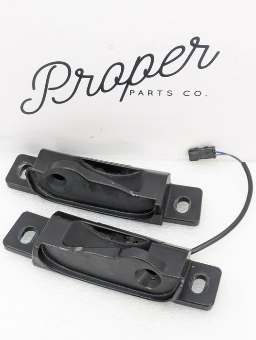 Chevrolet C7 Corvette Stingray Targa Top Roof Panel Left/Right Striker Set Pair 23374302/23374303