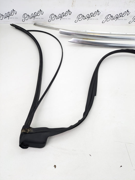 BMW E93 335is 335xi 335i 328xi 328i M3 Windshield & A Pillar Weatherstrip Seal Gasket & Trims 7119111