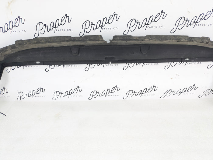 2021 Volvo V60 T6 R-Design Radiator Support Air Duct Seal 31455591