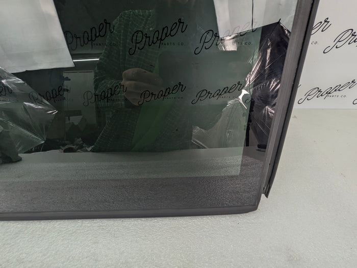 2021 Volvo V60 T6 R-Design Rear Panoramic Sunroof Glass Panel 31395508