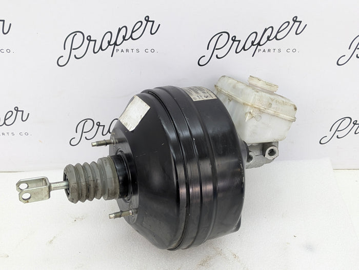 BMW F36 435xi Brake Booster & Master Cylinder Assembly 2284895 *NOTE*
