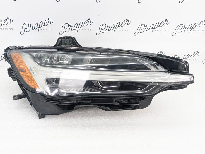2021 Volvo V60 T6 R-Design Right/Passenger Side Adaptive LED Headlight 31427776 *DAMAGED*