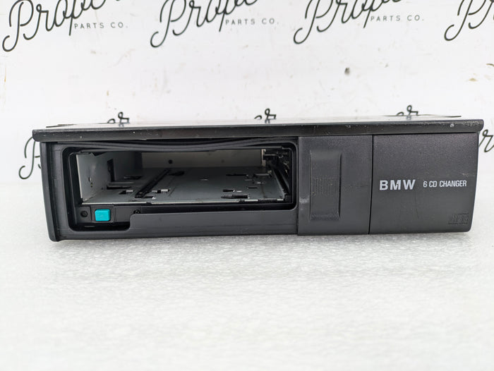 BMW E46 M3 330ci 328ci 325ci 323ci 320i Alpine 6 Disc CD Changer w/o Magazine 1469404
