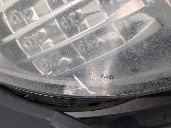 BMW E90 E91 3 Series LCI Right/Passenger Side Adaptive Xenon Headlight 7202594 *DAMAGED*