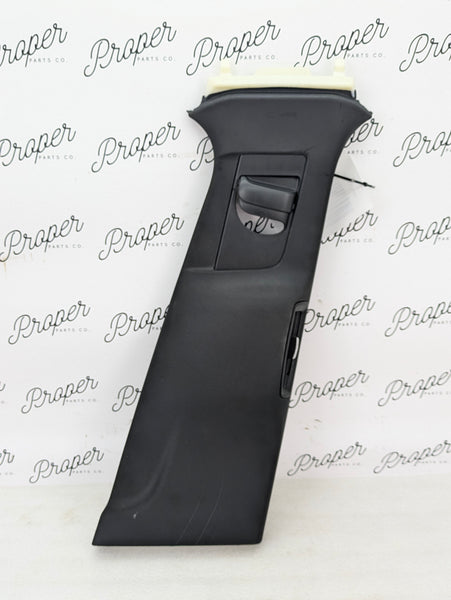 2021 Volvo V60 T6 R-Design Right B Pillar Trim/Seat Belt Guide 31479780/31479219/31469599