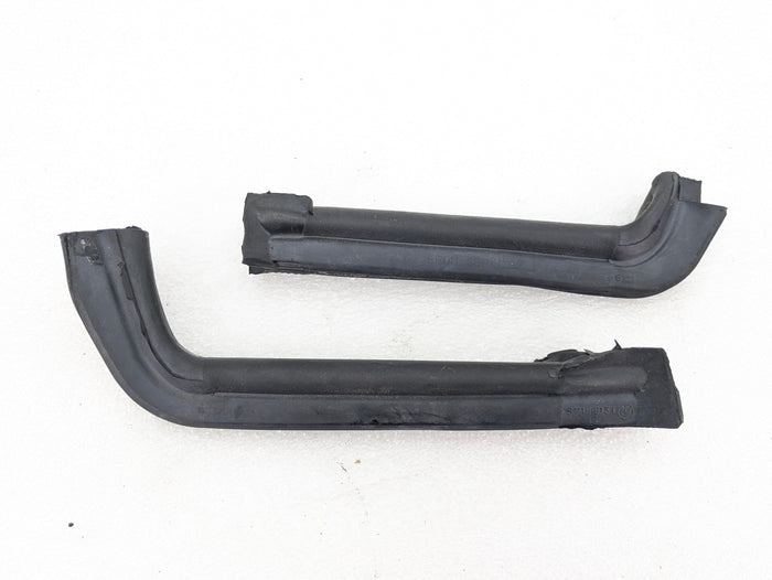BMW E46 BMW E46 M3 330ci 328ci 325ci 323ci Misc. Engine Bay Hood Rubber Weather Seals Set