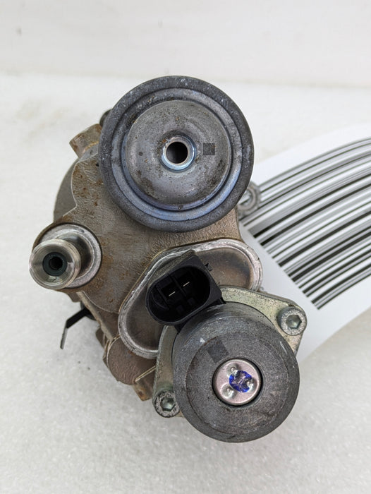 BMW E82 E88 E92 E90 E93 335i 335xi N54 N55 High Pressure Fuel Pump HPFP 7616194