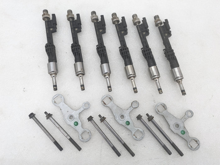 BMW E82 E88 E90 E92 E93 135 335xi N55 High Pressure Fuel Injectors Set of 6 7597870