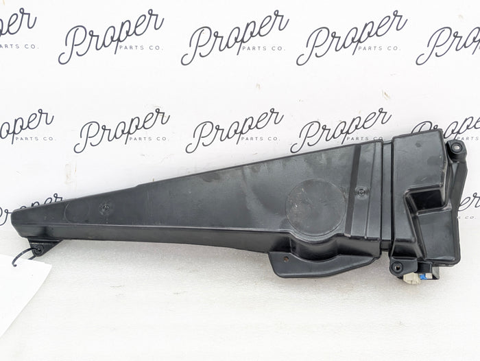 BMW E39 Front Left Door Stereo HiFi Speaker Box 8362539 *Damage*