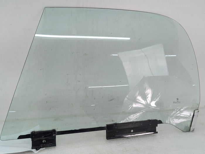 BMW Z3 M Roadster Left/Driver Side Door Window Glass 51328397627 *DAMAGED*