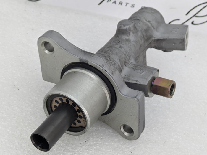 BMW E46 330ci 328ci 325ci 323ci 320i Brake Master Cylinder 34316757839