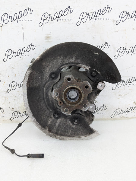 BMW G20 330ix M340ix 330ex Left/Driver Side Rear Knuckle/Hub/Spindle 6899305/33306898479