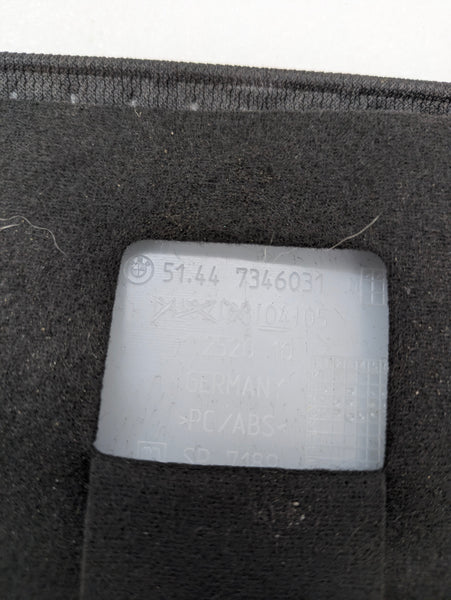 BMW F22 228xi M235xi 230xi M240xi F87 M2 Third Brake Light Trim Cover 7346031 *DAMAGED*
