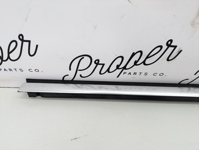 BMW E93 E92 335is 335xi 335i 328xi 328i M3 Right/Passenger Side Door Chrome Window Trim Line 7119079