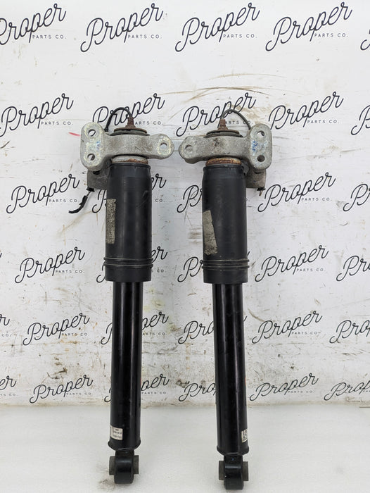 2018 Chevrolet 6th Gen Camaro 2SS Rear Left & Right Variable Damping Shock Assembly Set Pair 84219920/84219921