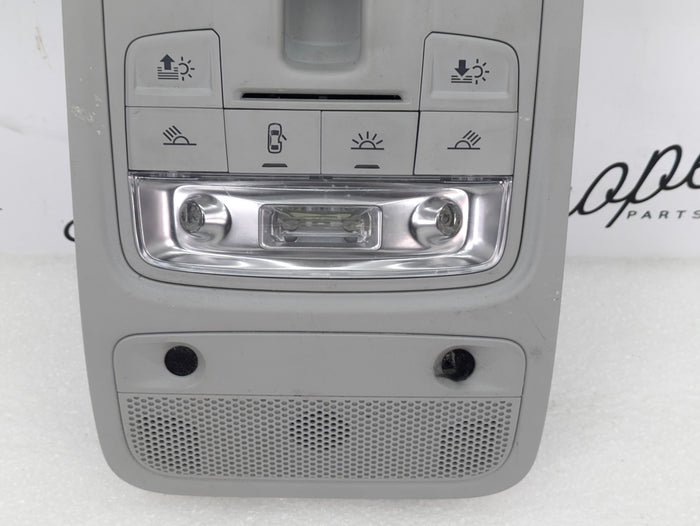 2018 Audi 8U Q3 Front Dome Overhead Interior Light Grey 8X0947135AK/8X0959613 *Damaged*