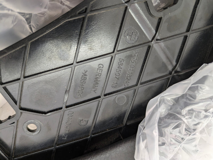 BMW F01 Rear Center Console Climate Control Heated Seat Switch 9304722