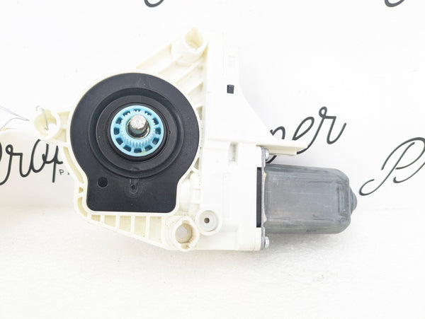 2015-2018 Audi 8U Q3 Right Front Window Regulator Motor 8K0959802B