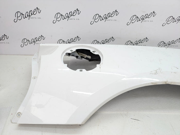 Chevrolet C7 Corvette Stingray Coupe Left/Driver Side Rear Quarter Panel Fender (G8G/U9567) 84054833 *DAMAGED*