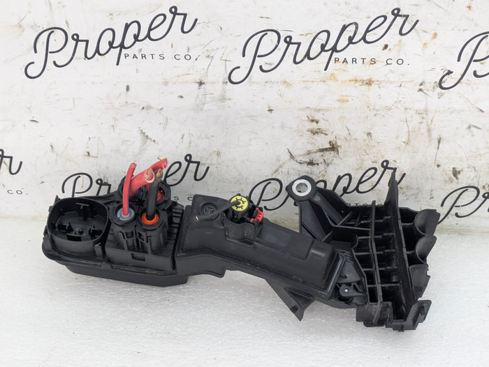 BMW G22 G23 G20 G26 430ix 330ix 330ex Engine Bay Power Distribution Junction Box Panel 6842531/9362854