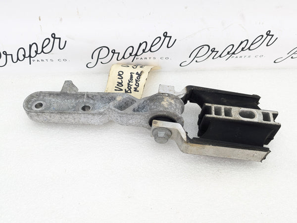 2021 Volvo V60 T6 R-Design Engine Lower Left Torque Rod & Mount Bracket 31359890/31330594