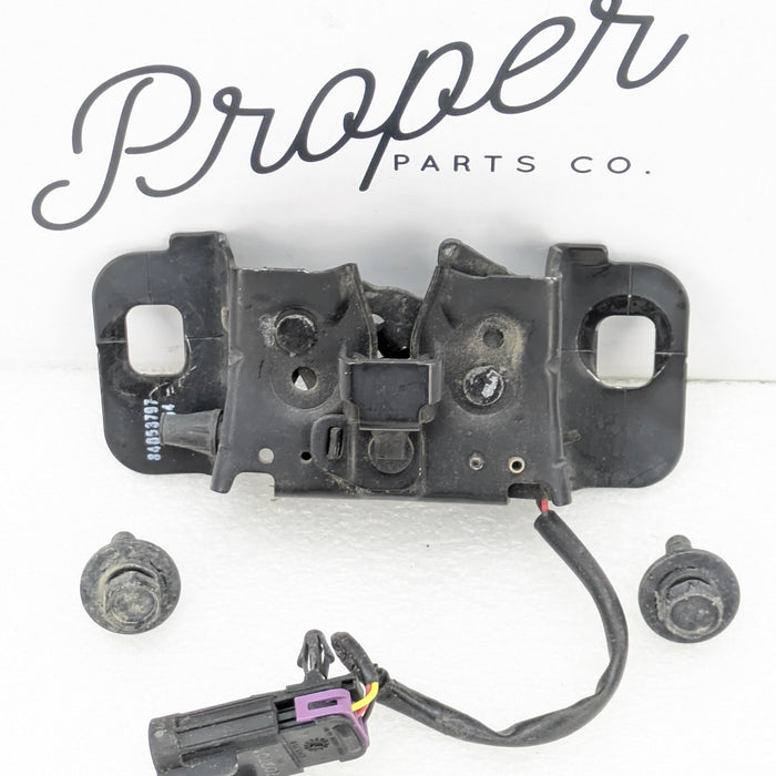 Chevrolet C7 Corvette Stingray Right/Passenger Side Hood Latch 84053797 *NOTE*