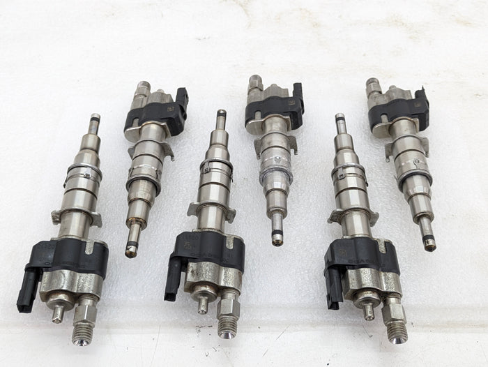 BMW E90 E92 E93 335i 335xi N54 High Pressure Fuel Injectors Index 9 (Set Of 6) 7585261-09 *Damaged*