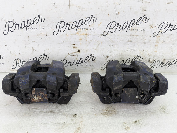 BMW F22 F23 228xi 228i 230xi 230i Front Left/Right Brake Caliper Set 34116857687/34116857688