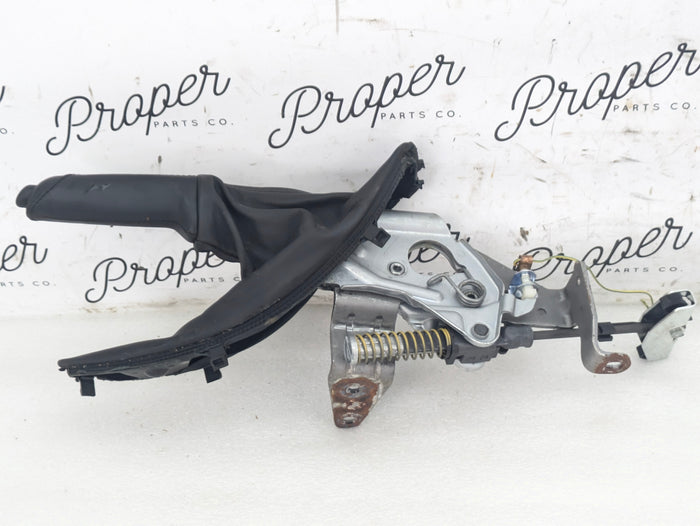 BMW F32 F30 F31 F33 F34 F36 3 & 4 Series Black Leather Parking Brake Handle & Boot 6799101/7846807