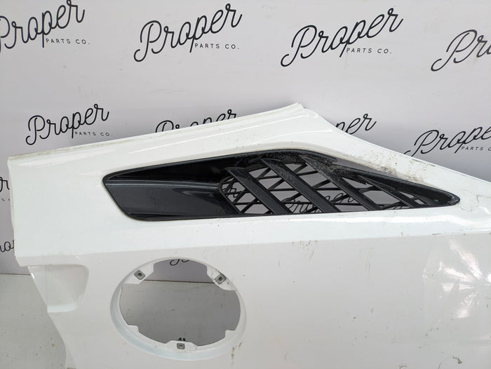 Chevrolet C7 Corvette Stingray Coupe Left/Driver Side Rear Quarter Panel Fender (G8G/U9567) 84054833 *DAMAGED*