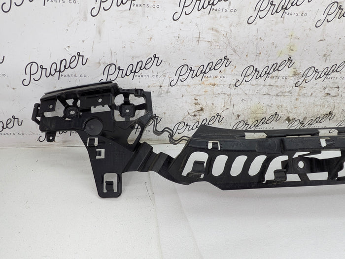 BMW F36 F32 F33 440xi 430xi 435xi 428xi Rear Bumper Center Support Mounting Bracket 7432637