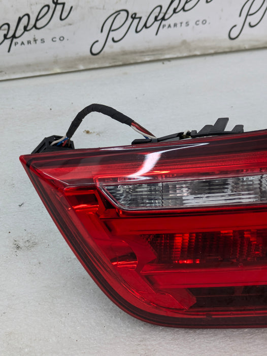 BMW F36 F32 F33 435xi 428i 440i 428i Pre-LCI Right/Passenger Side Inner Tail Light 7296102