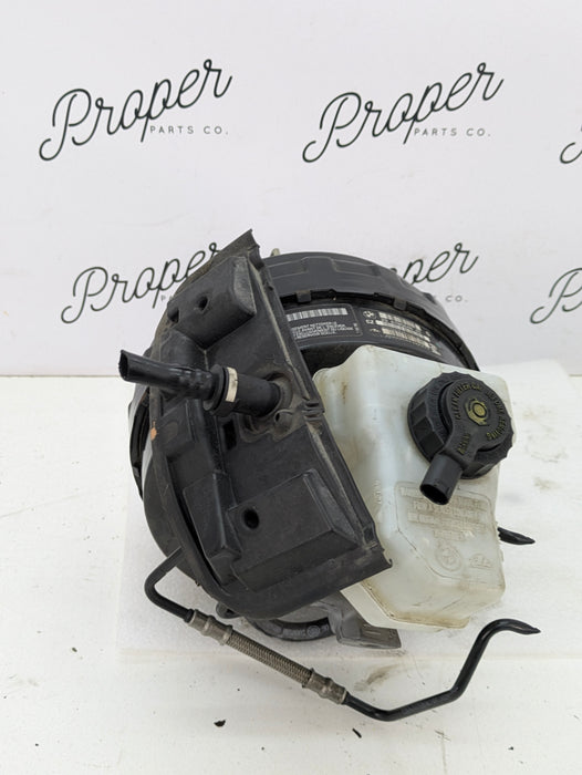 BMW E90 E91 E92 E93 335xi 335i Brake Booster & Master Cylinder 6785648