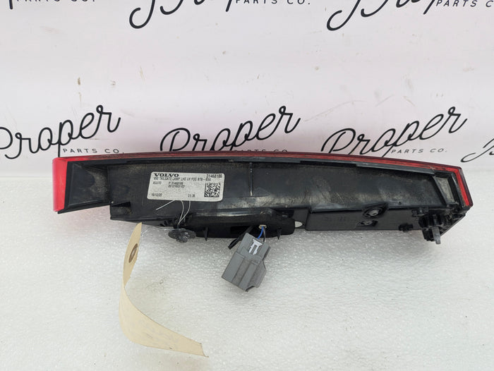 2021 Volvo V60 T6 R-Design Rear Left/Driver Side Inner Hatch Tail Light 31468186