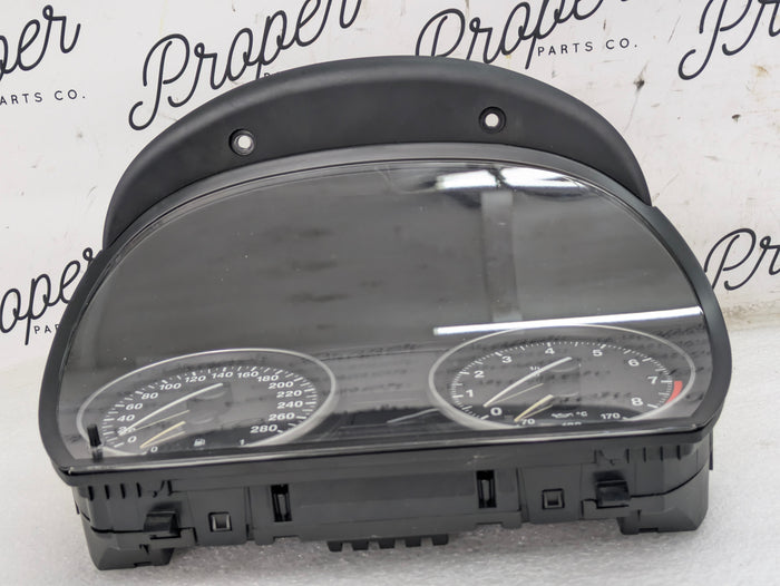 BMW E90 E93 E92 335xi 335i Instrument Gauge Cluster Speedometer KPH 9242368