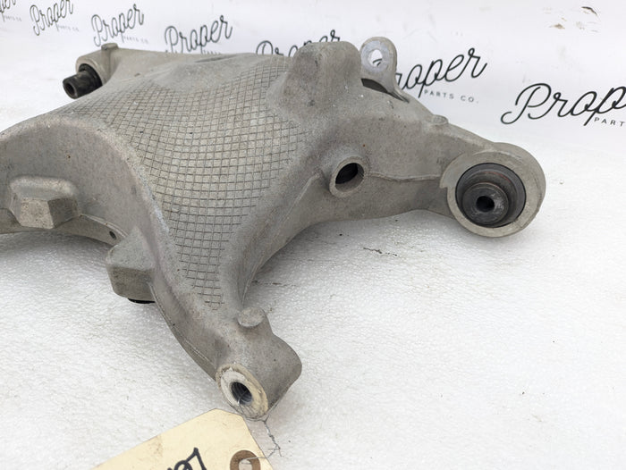 2021 Volvo V60 T6 R-Design Right/Passenger Side Rear Lower Control Arm 32292408