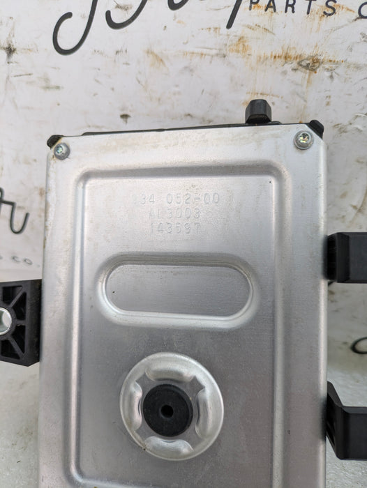 2015 Chevrolet 5th Gen Camaro 2SS Fuel Pump Control Module Unit FPCM 23488119