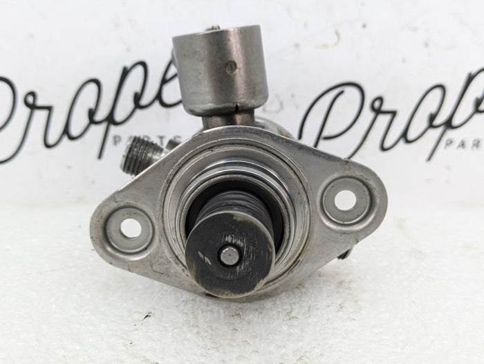 BMW E82 E88 E92 E90 E93 335xi 335i N54 N55 High Pressure Fuel Pump HPFP 7610761