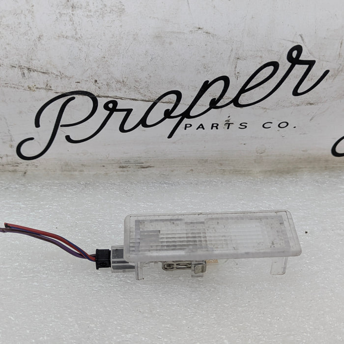 MINI R50 R52 R53 R55 R56 R57 R58 R59 R60 R61 Interior Courtesy Light 6961999