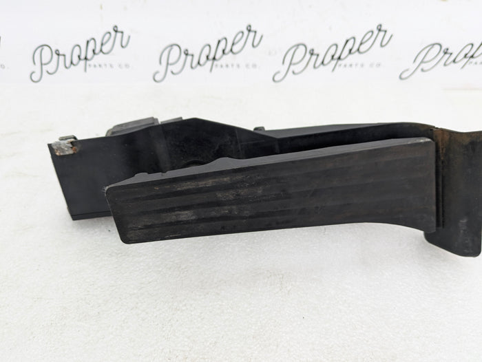 BMW E46 M3 330Ci 325Ci Electronic Gas Acceleration Throttle Pedal 6753519