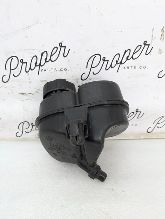 BMW G20 G22 G23 G26 330ix M340ix Auxiliary Coolant Expansion Tank Reservoir 8610653